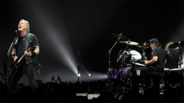 Metallica снова сыграет с симфоническим оркестром спустя 20 лет