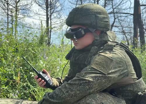 «Я нахожусь там, где я нужен»: студент из Барнаула прервал обучение ради службы оператором FPV-дронов «Я нахожусь там, где я нужен»: студент из Барнаула прервал обучение ради службы оператором FPV-дронов