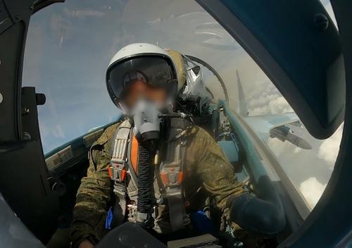 Крылатый щит «Южной» группировки: сверхманевренный Су-35С обеспечивает господство в небе над Донбассом Крылатый щит «Южной» группировки: сверхманевренный Су-35С обеспечивает господство в небе над Донбассом