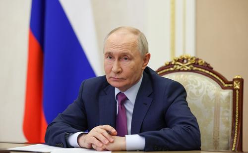 Песков: все знают, какую партию поддерживает Путин на выборах в Госдуму