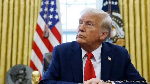 В Пентагоне возникла путаница из-за противоречивых заявлений Трампа об американских войсках в Европе — AP В Пентагоне возникла путаница из-за противоречивых заявлений Трампа об американских войсках в Европе — AP